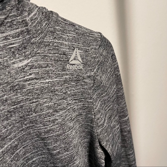 Reebok Gray Dri-Fit Running Long Sleeve Small - Picture 5 of 5